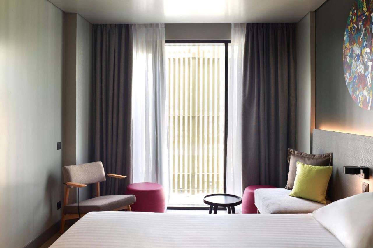 Moxy Athens City Екстер'єр фото