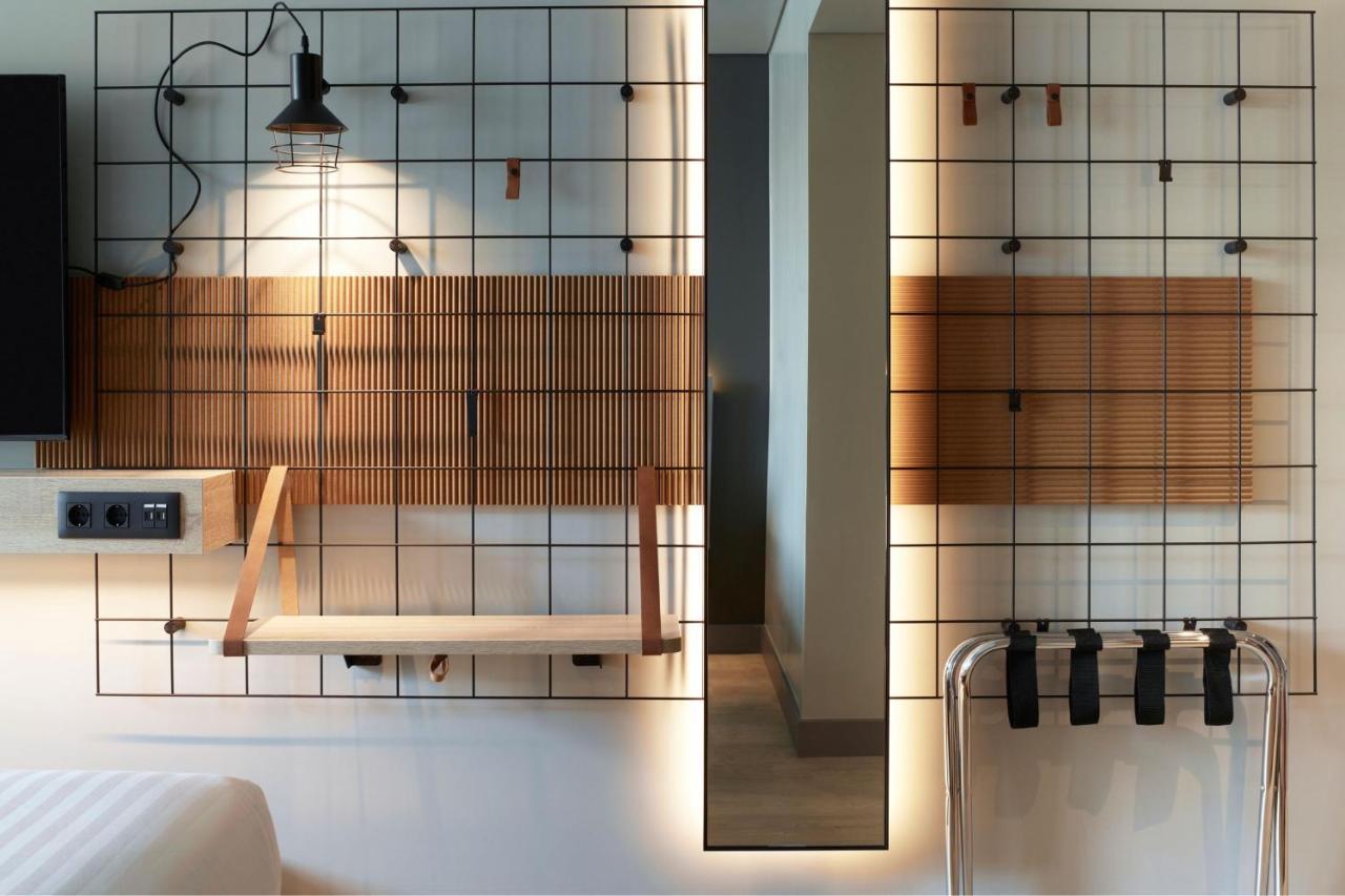 Moxy Athens City Екстер'єр фото