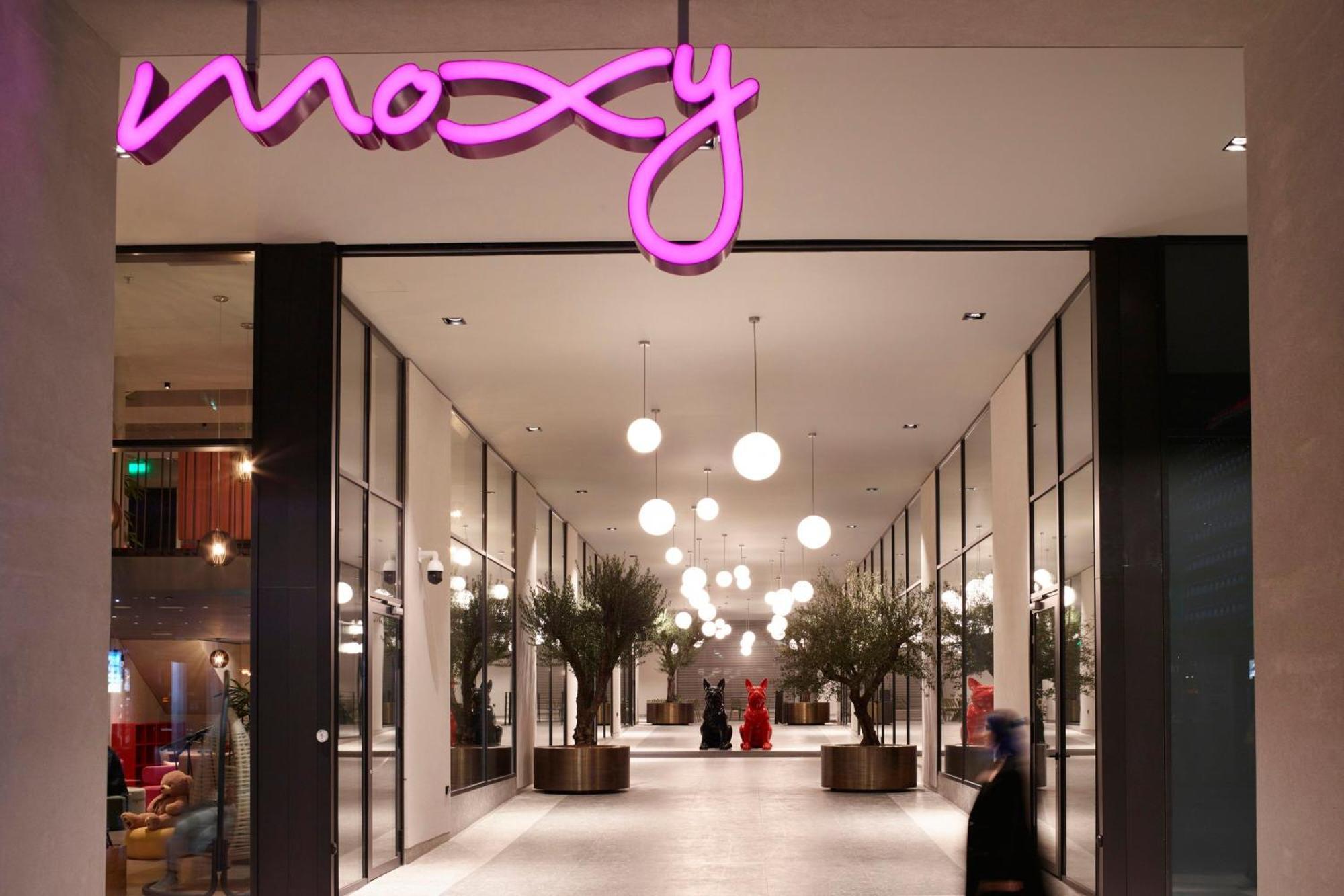 Moxy Athens City Екстер'єр фото
