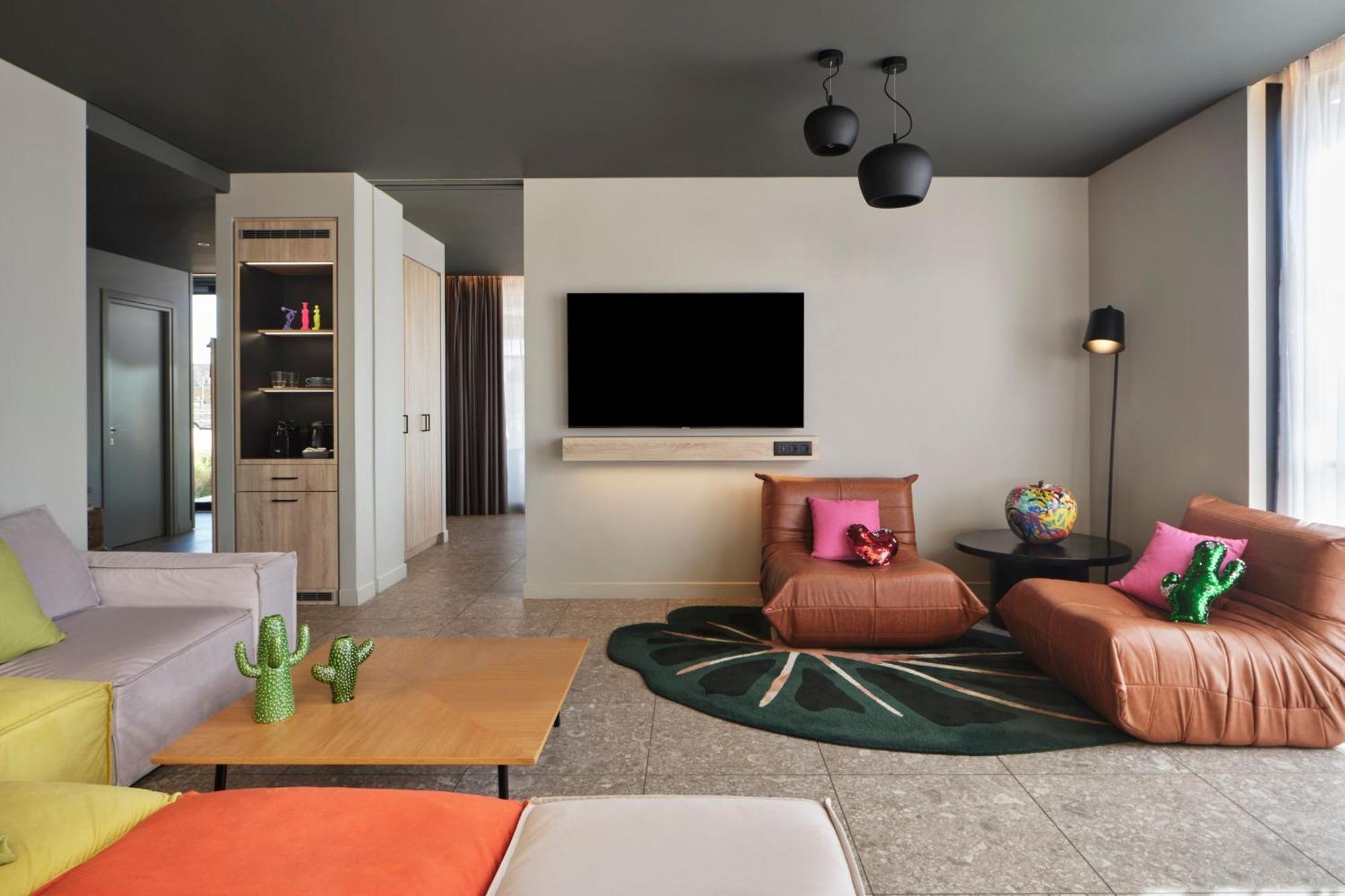 Moxy Athens City Екстер'єр фото