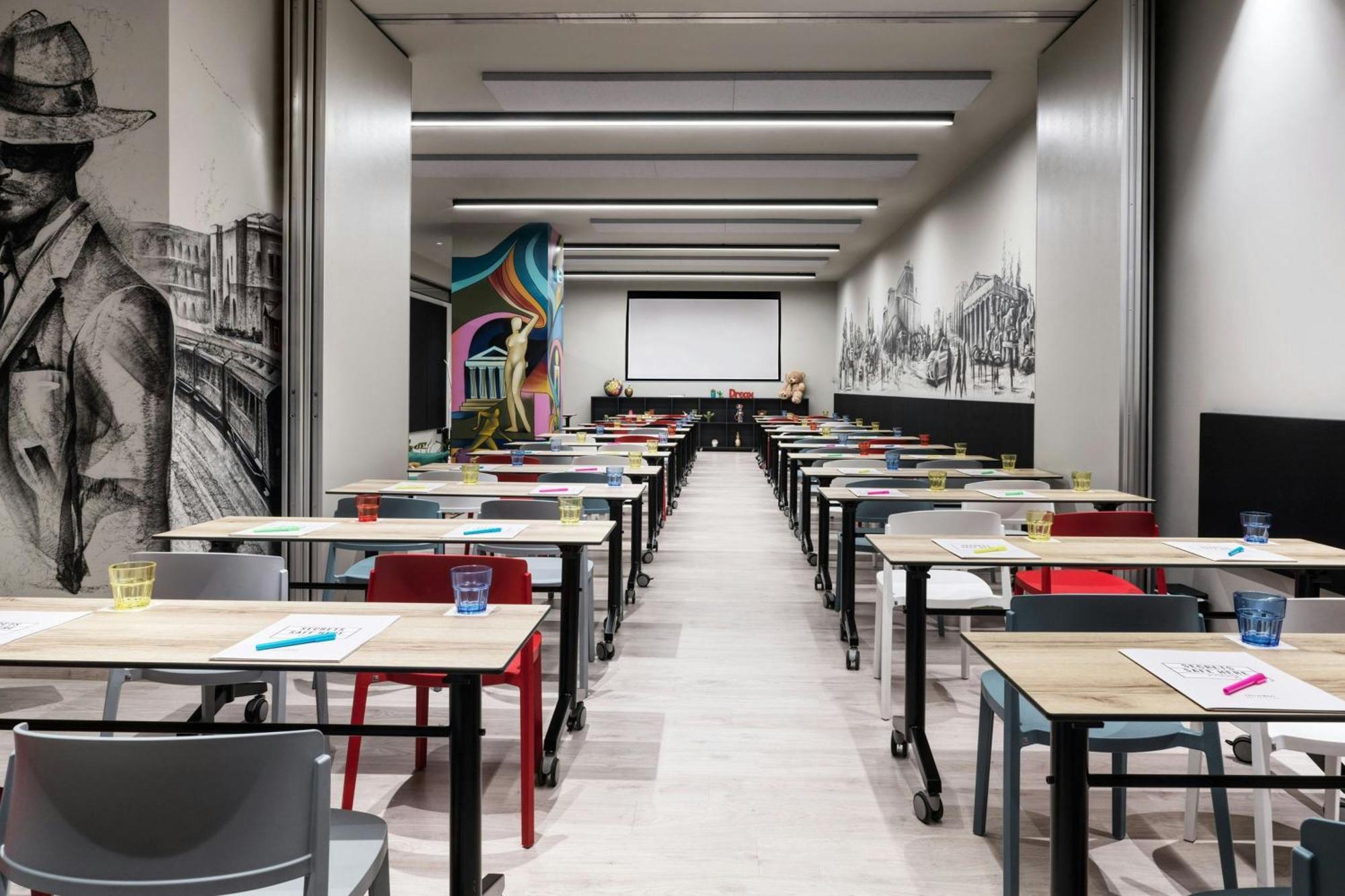 Moxy Athens City Екстер'єр фото